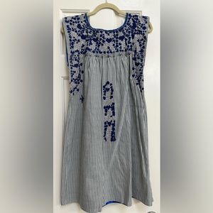 NWOT Mi Golondrina Flores Short Dress - Small